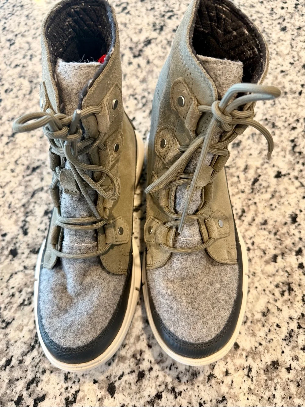 Sorel Explorer Next Joan Women's Waterproof Boots Size 7 Green Grey Suede Wool